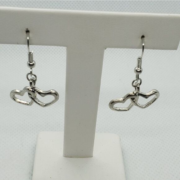 Silver Tone Interlocked Heart Earrings - Picture 1 of 4